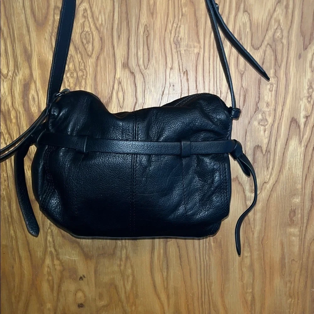 Liebeskind Fremont Crossbody Bag Liebeskind. Black Leather